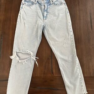 Abercrombie & Fitch Light Wash Distressed Skinny Ankle Jeans